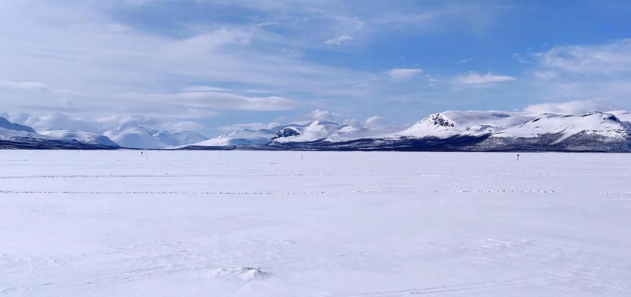 Panorama Blue Apartments Kilpisjärvi Buitenkant foto